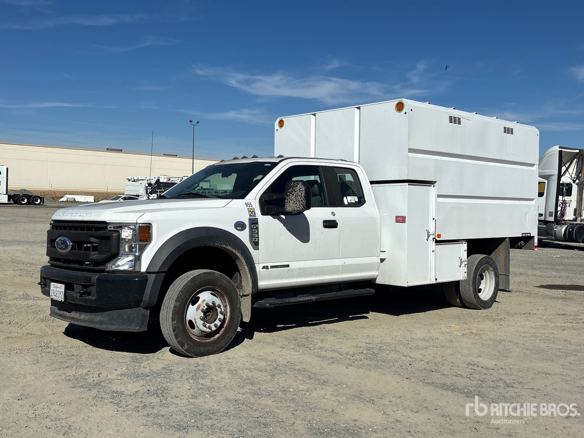 General Appearance with Image, coin avant gauche