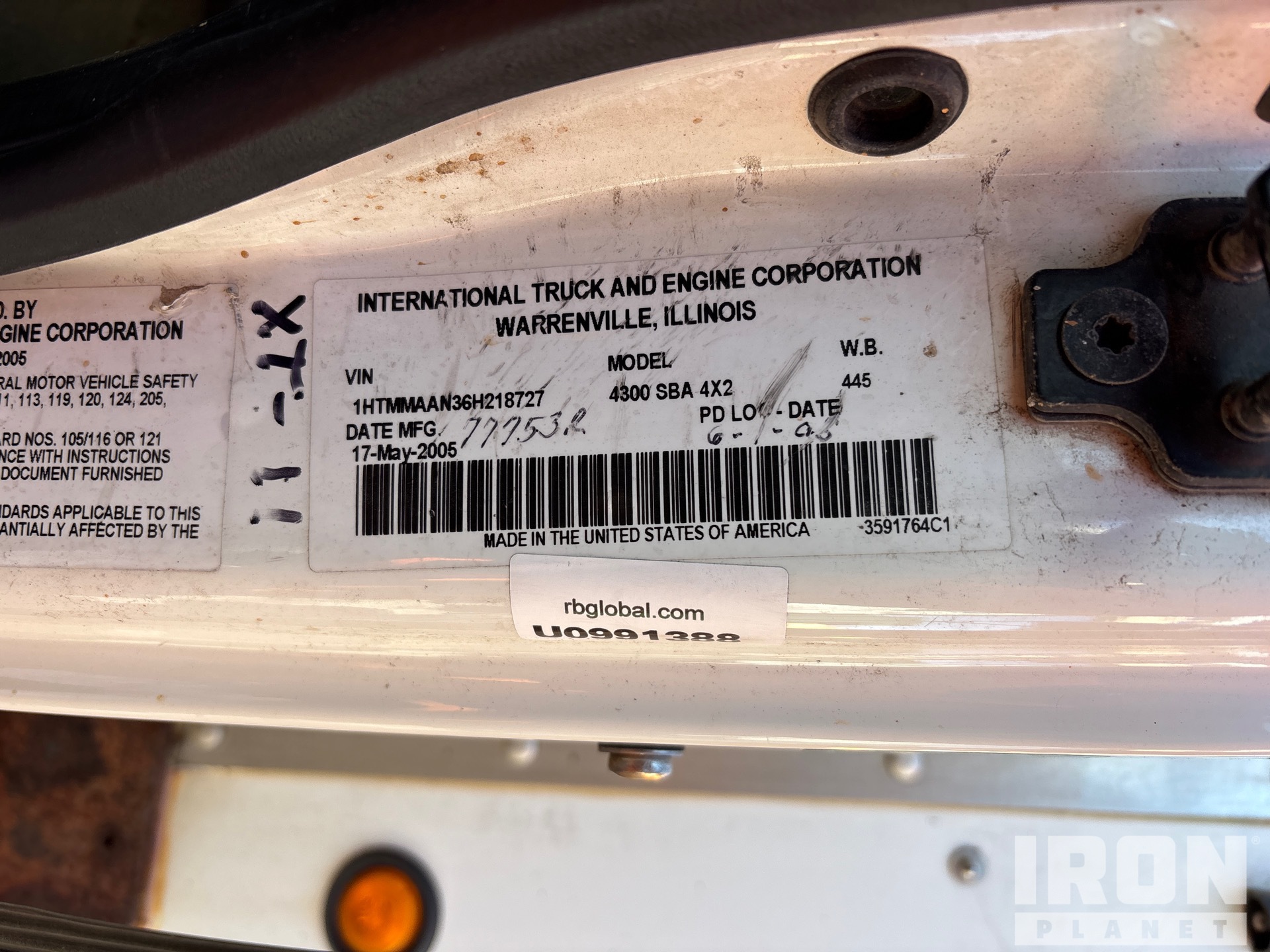 General Appearance with Seriennummer / FIN