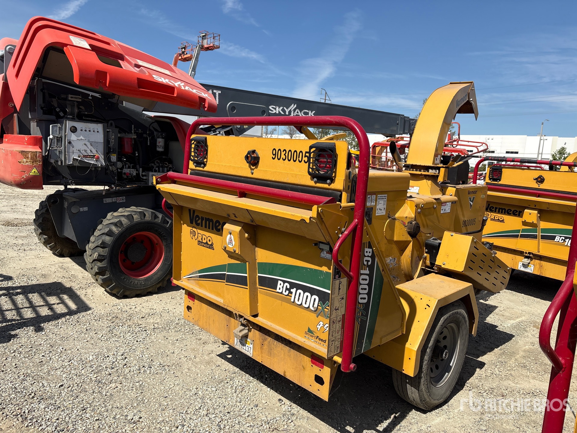 General Appearance with Imagen: esquina trasera derecha