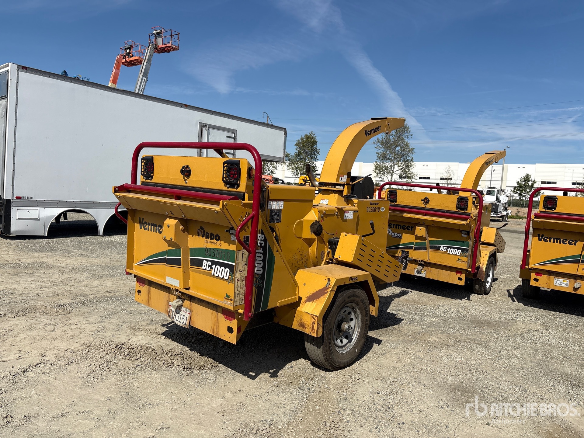 General Appearance with Imagen: esquina trasera derecha