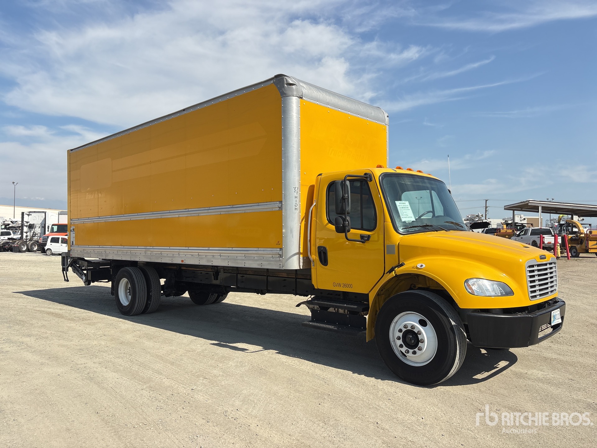 General Appearance with Foto, angolo anteriore destro