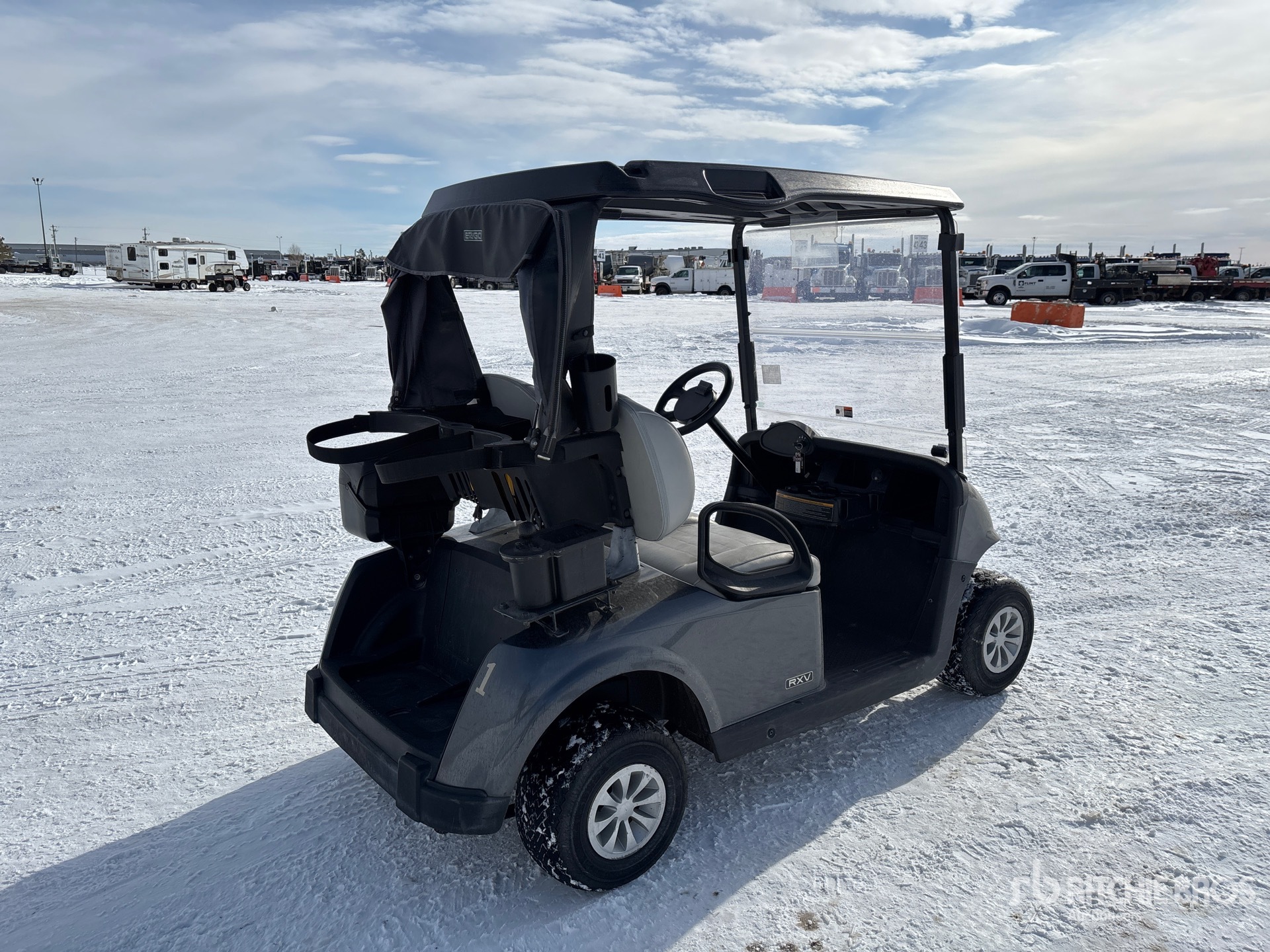 General Appearance with Picture, Right Rear Corner