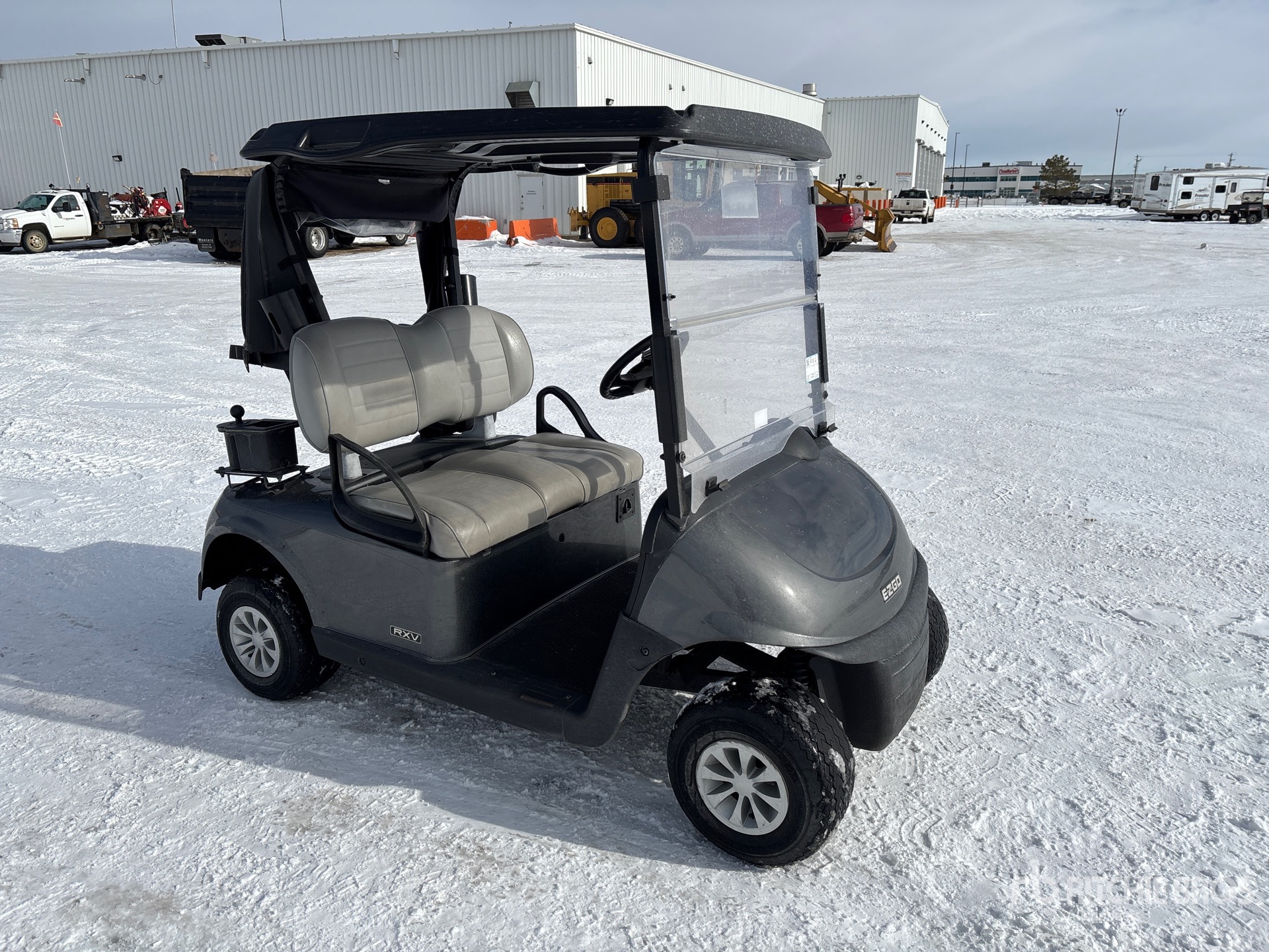 General Appearance with Picture, Right Front Corner