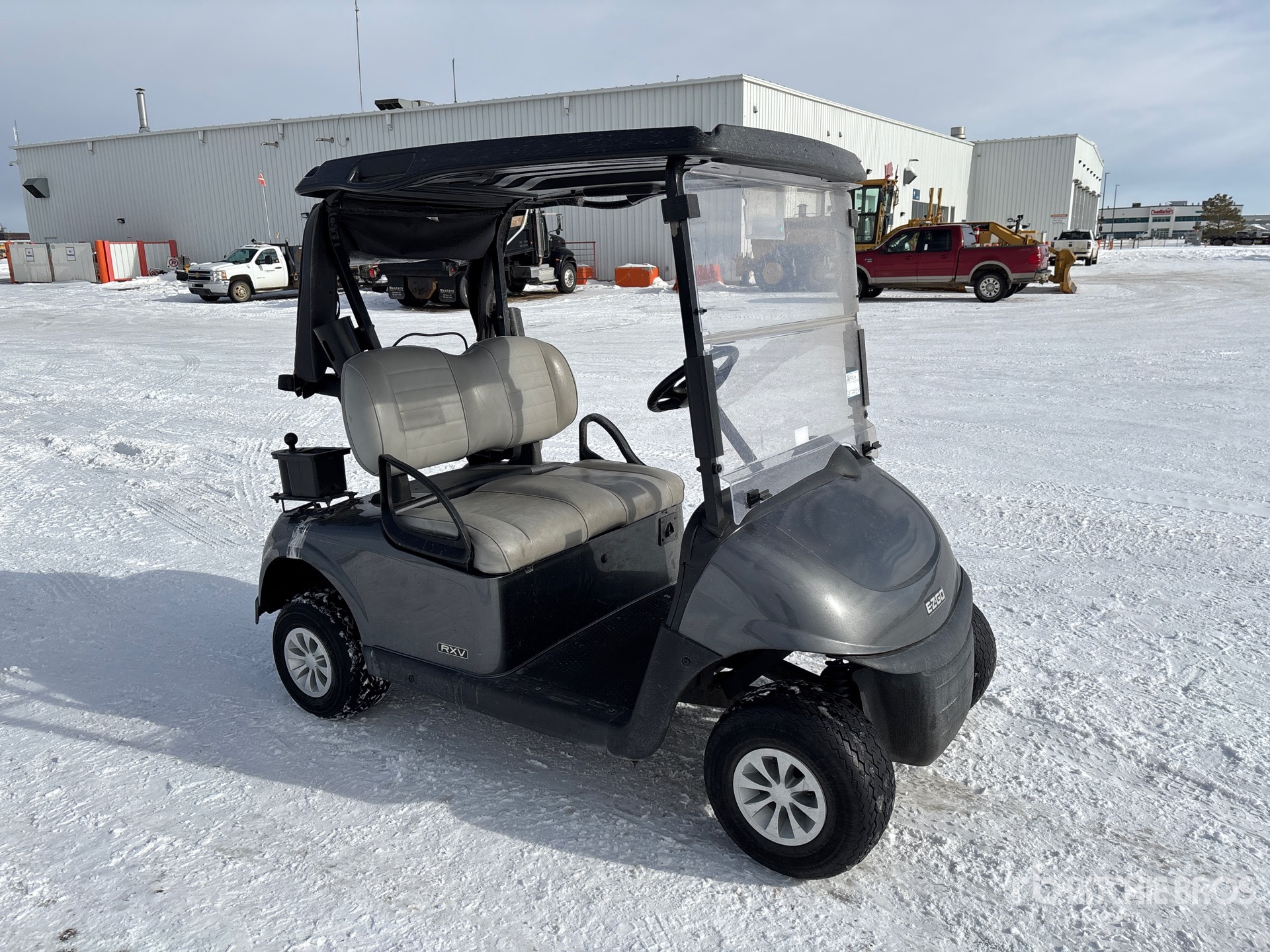 General Appearance with Picture, Right Front Corner