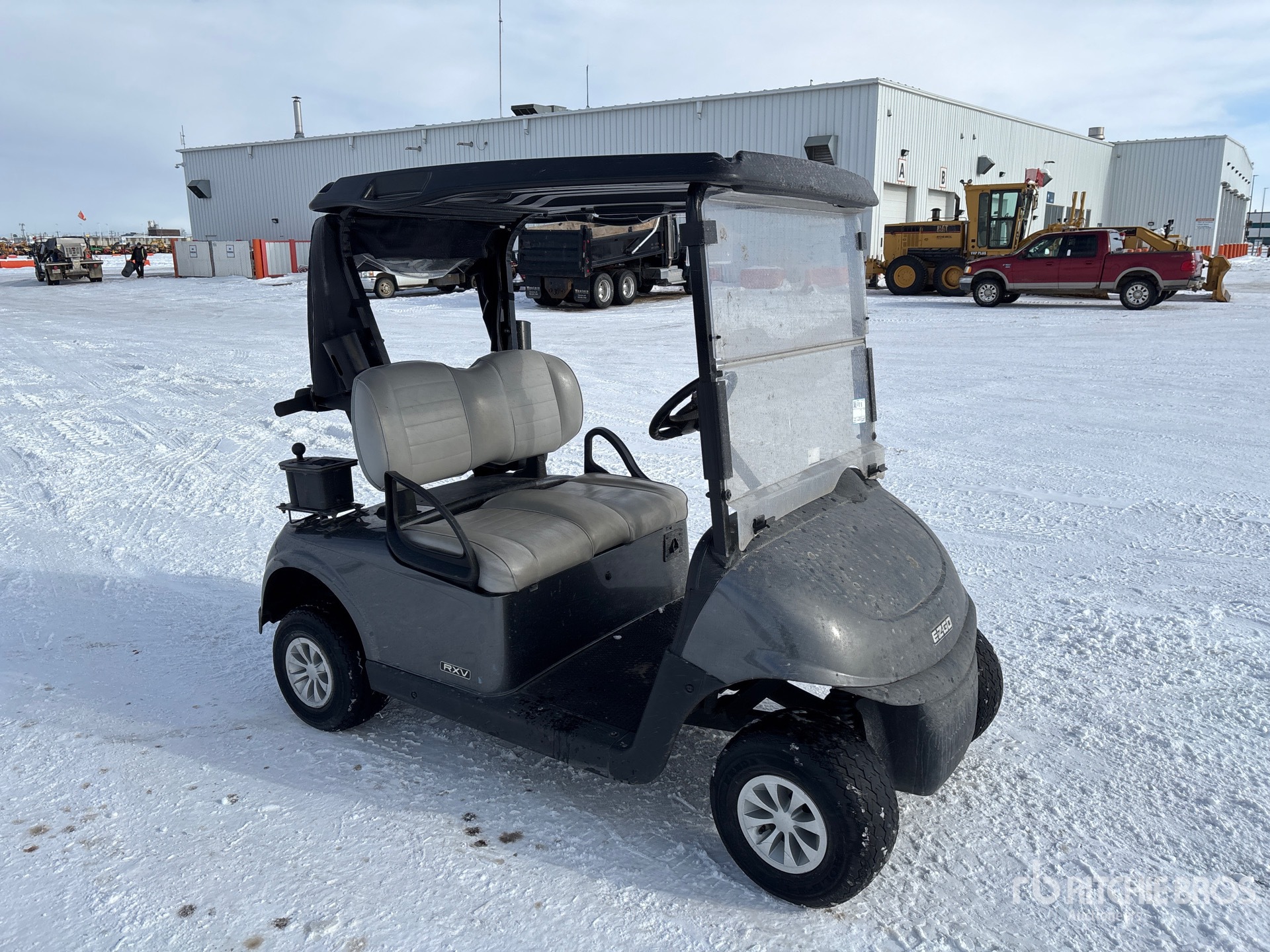 General Appearance with Picture, Right Front Corner