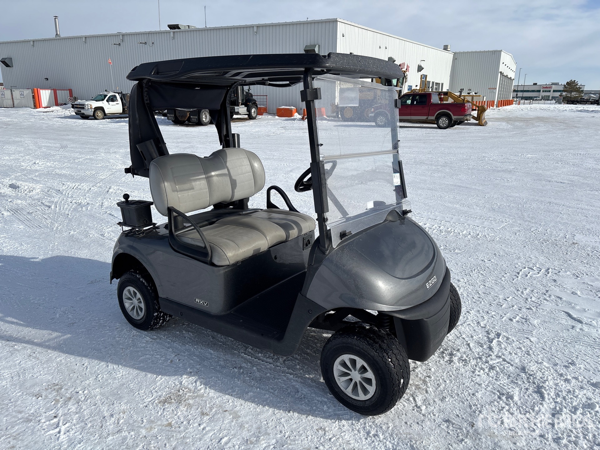 General Appearance with Picture, Right Front Corner