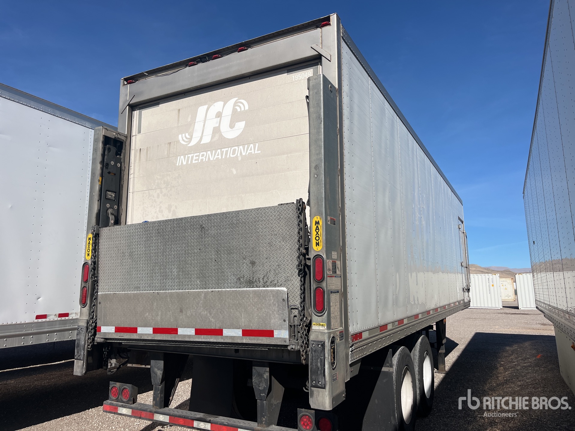 General Appearance with Imagen: esquina trasera derecha