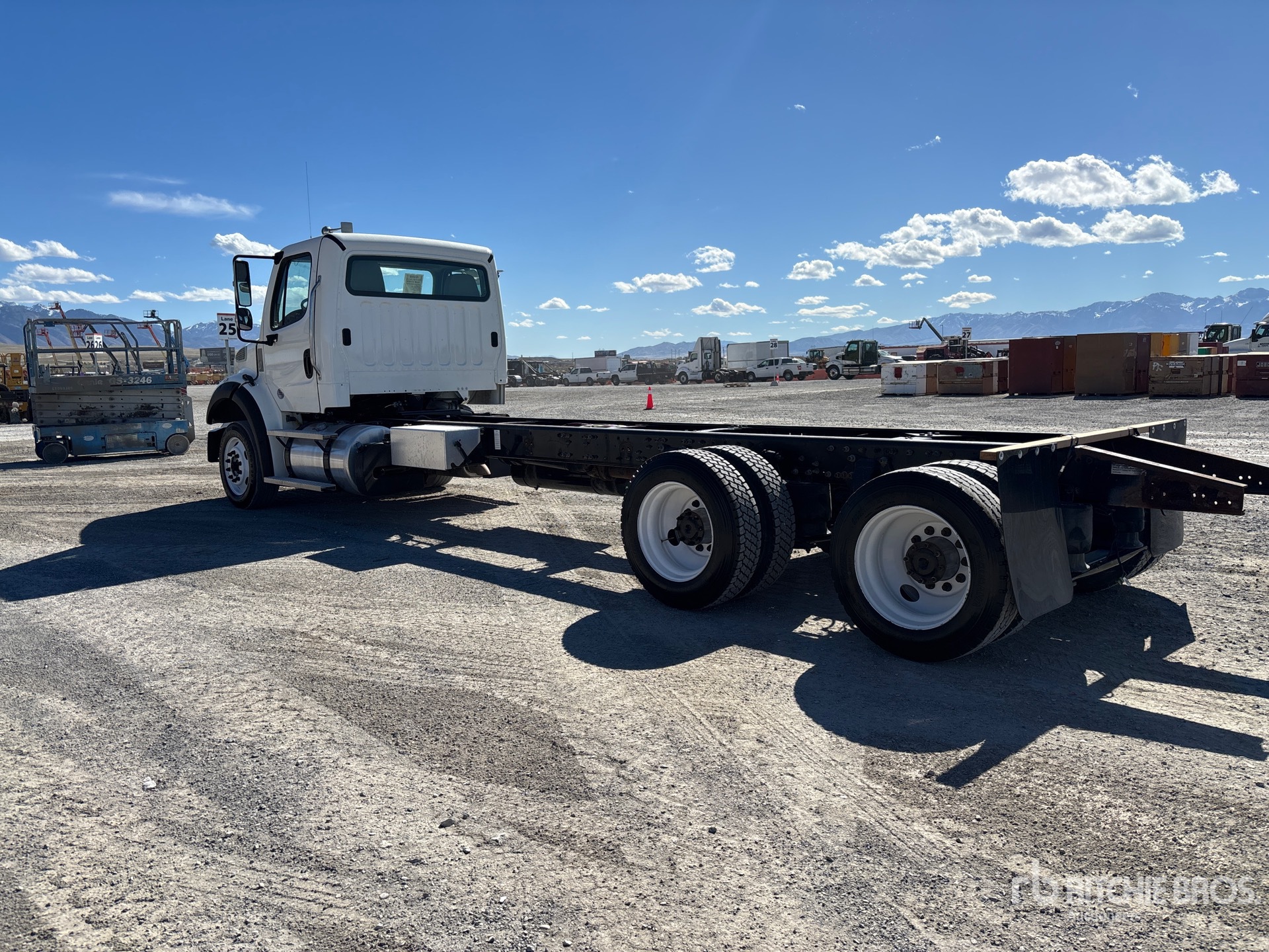 General Appearance with Zdjęcie, lewy dolny róg