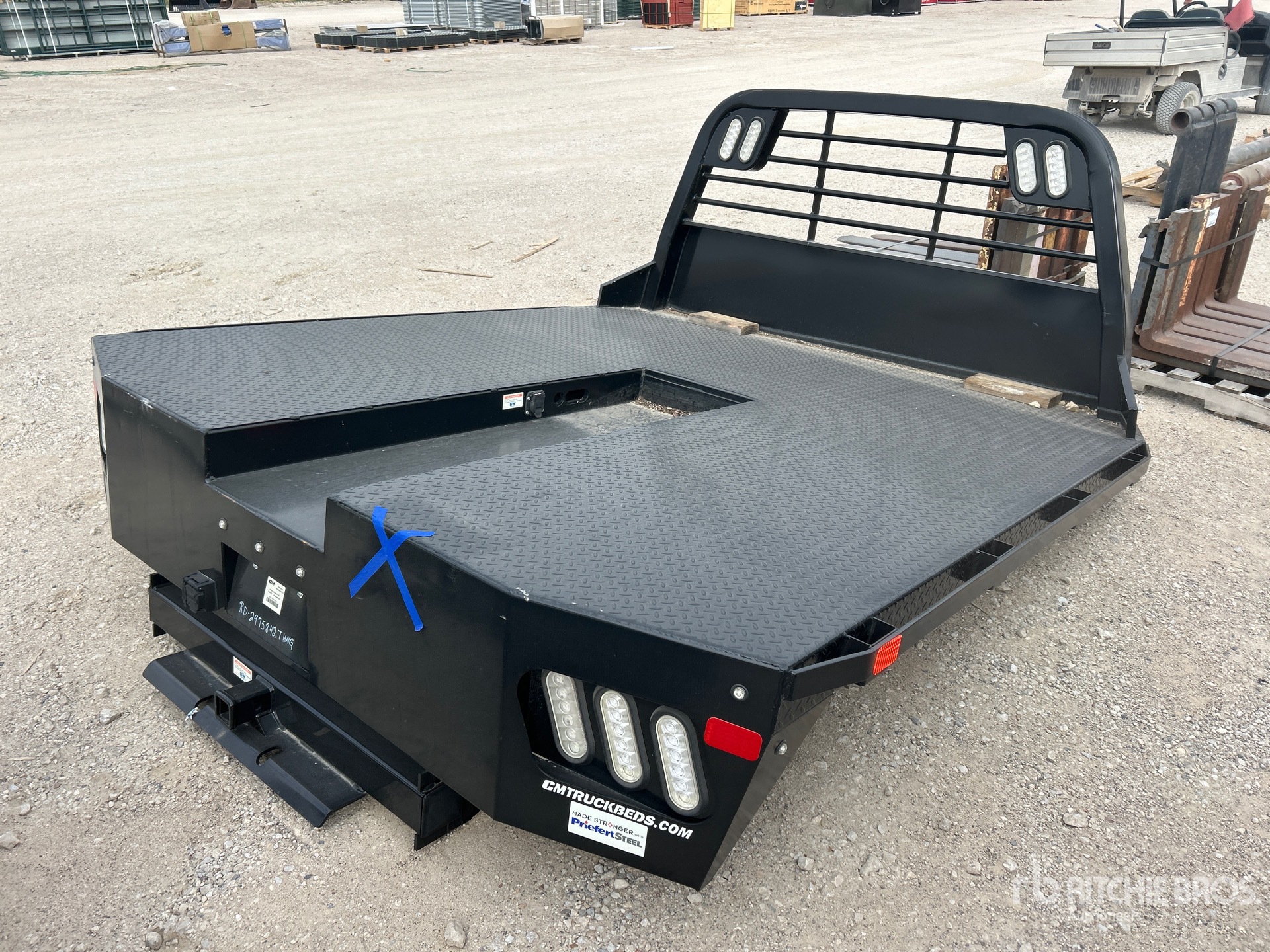 General Appearance with Bild, Ecke hinten rechts