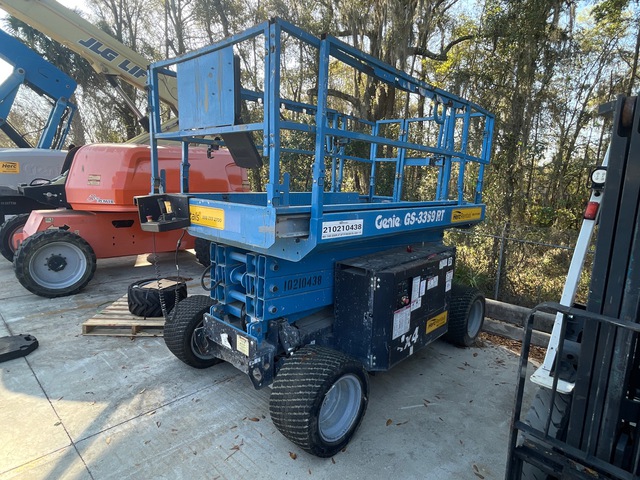 2017 Genie GS3369RT 4x4 Diesel Scissor Lift (Inoperable)