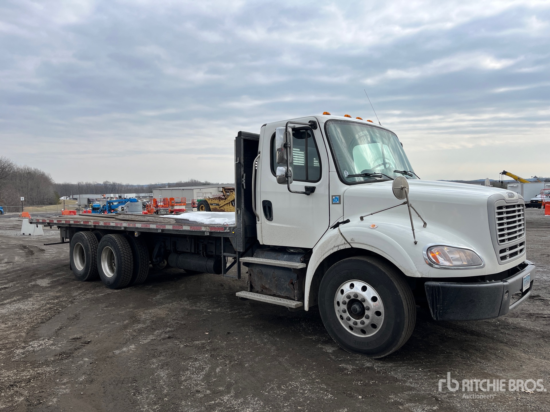 General Appearance with Image, coin avant droit