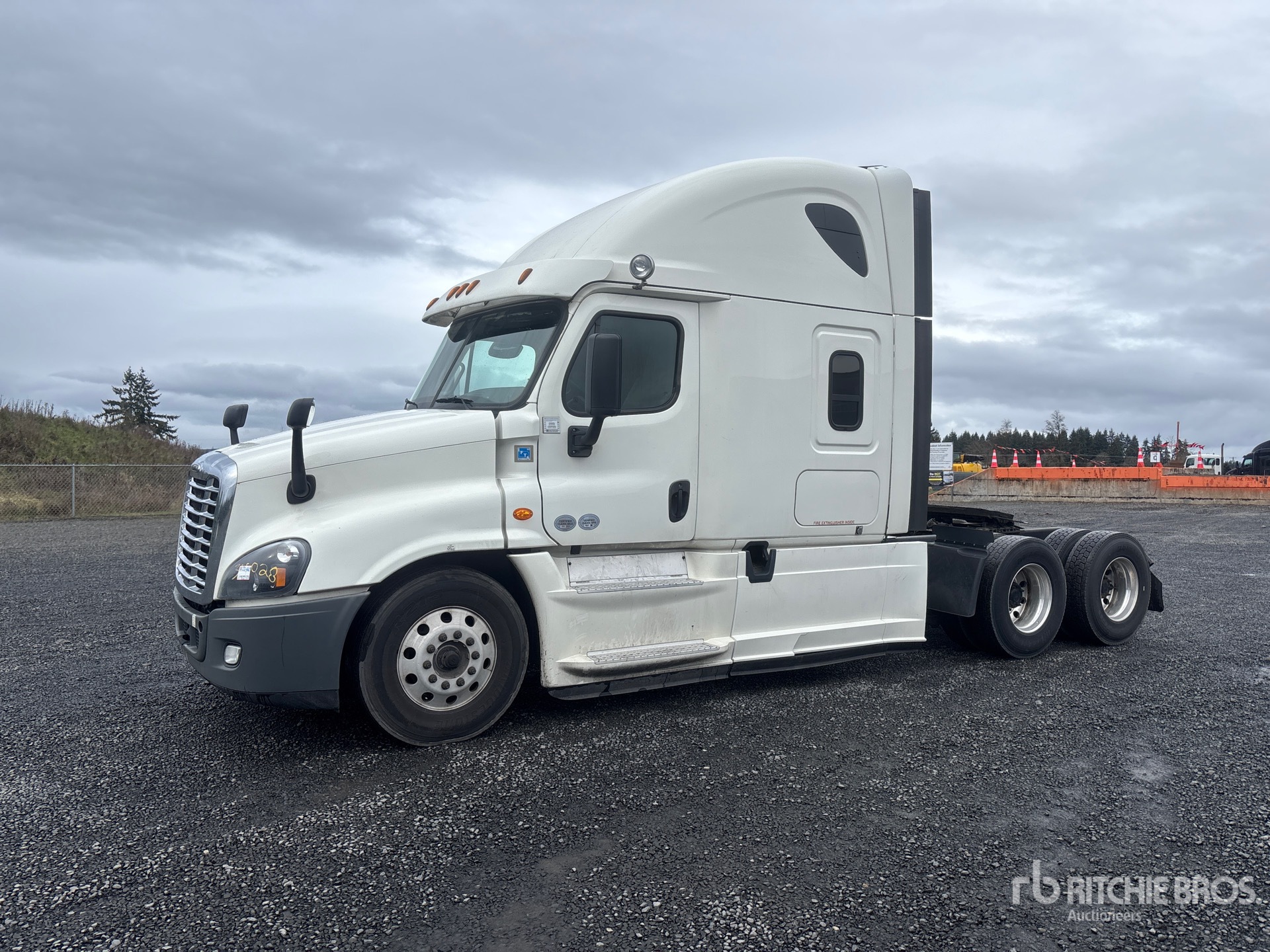 General Appearance with Picture, Left Front Corner