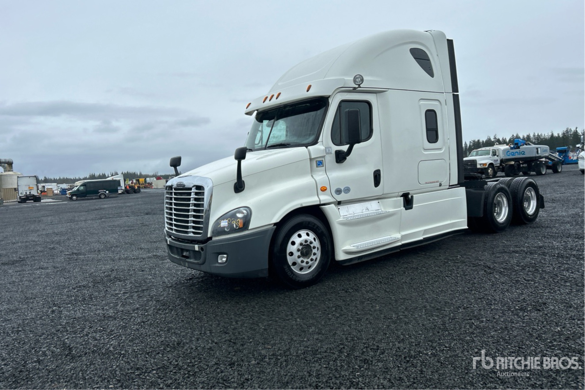 General Appearance with Picture, Left Front Corner