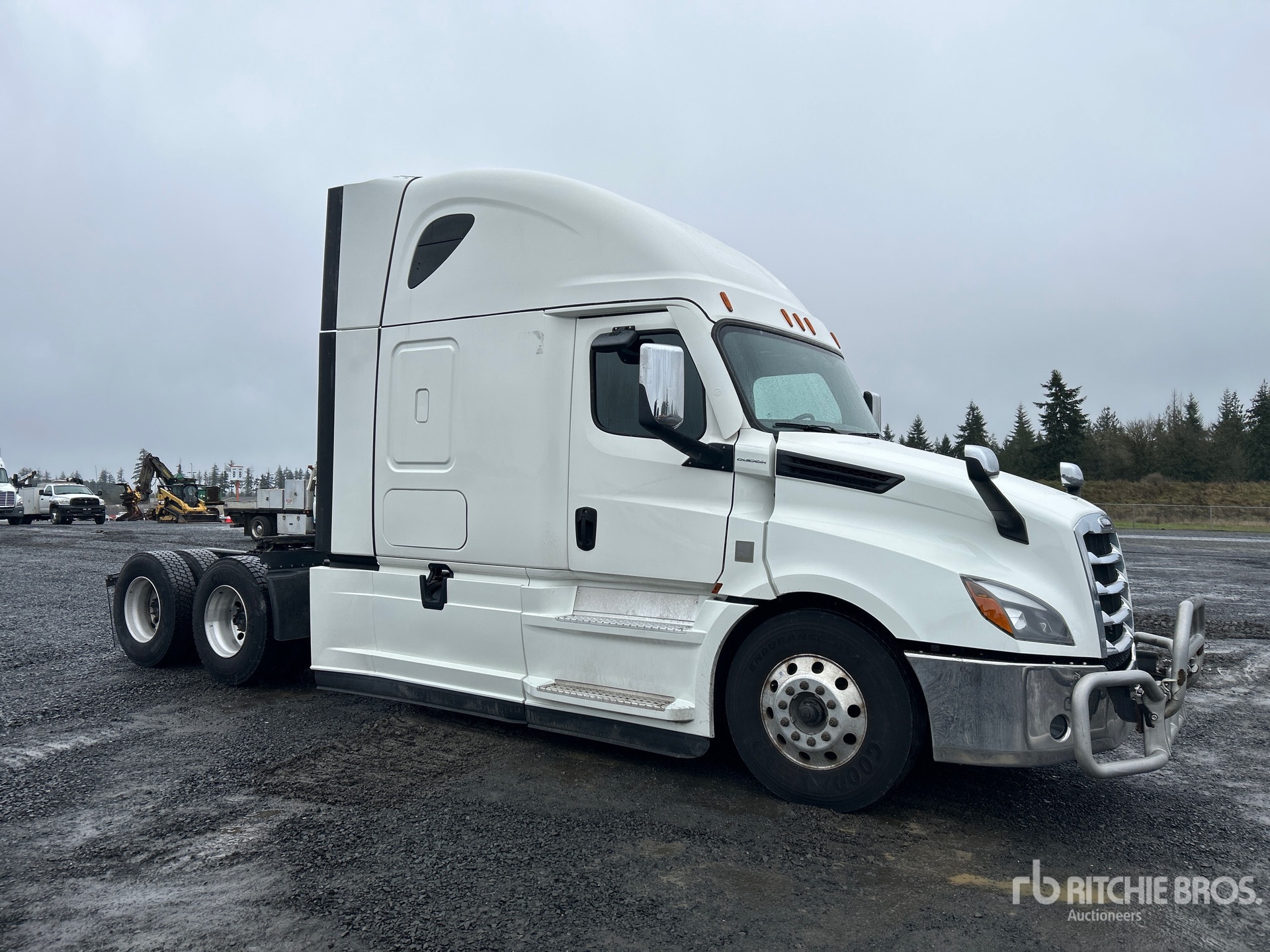 General Appearance with Image, coin avant droit