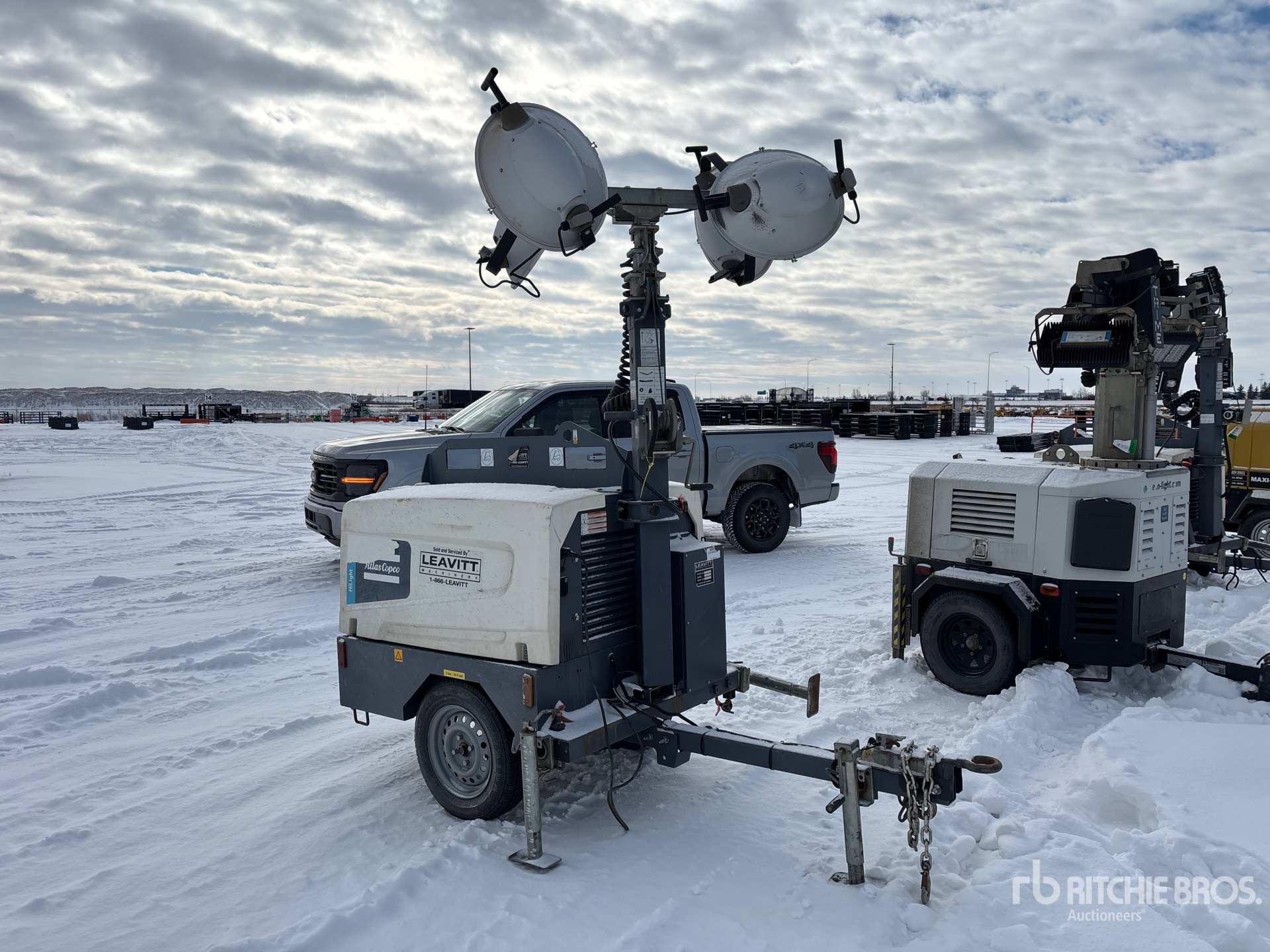 General Appearance with Image, coin avant droit