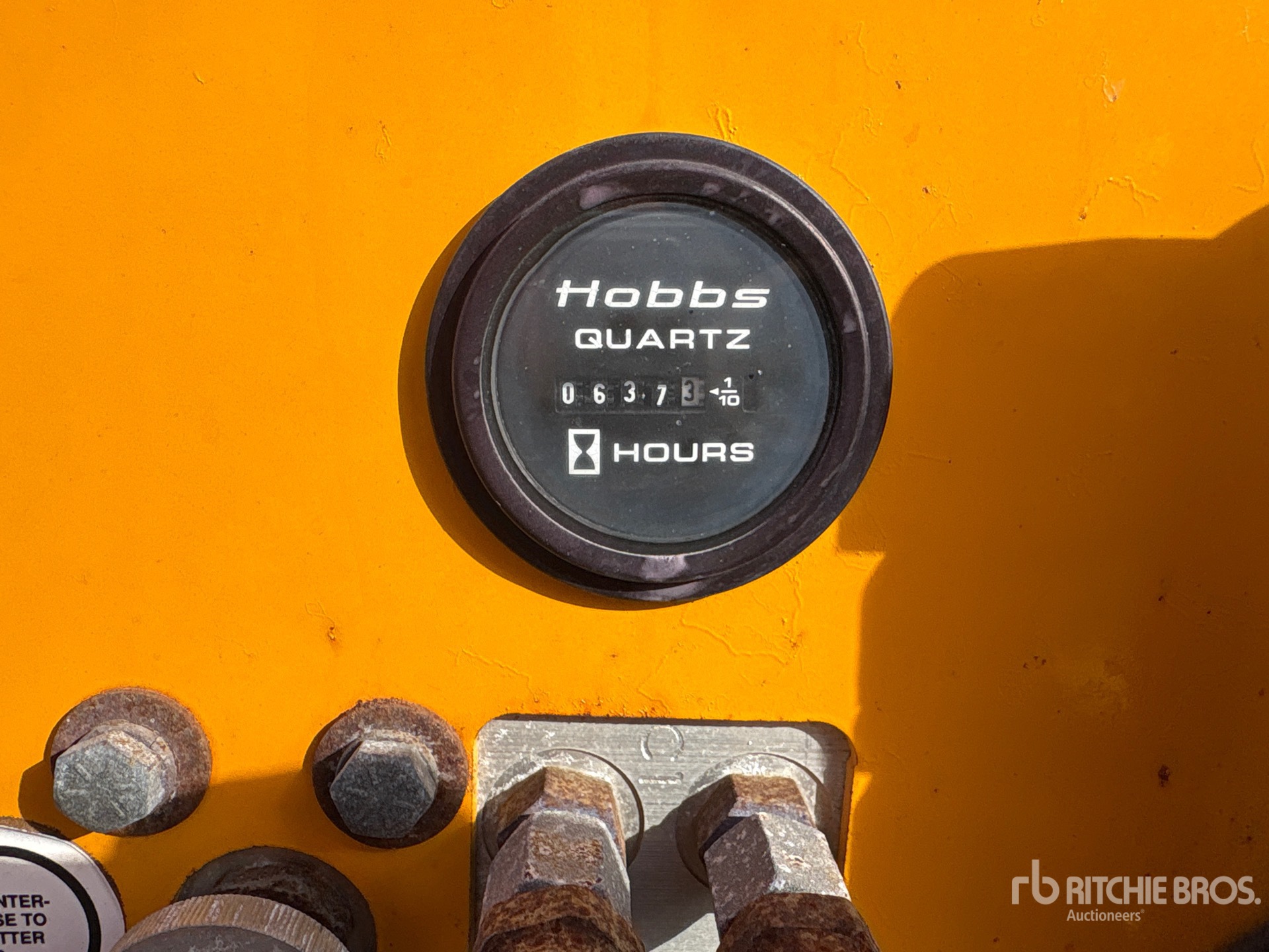 General Appearance with Hour Meter / Odometer