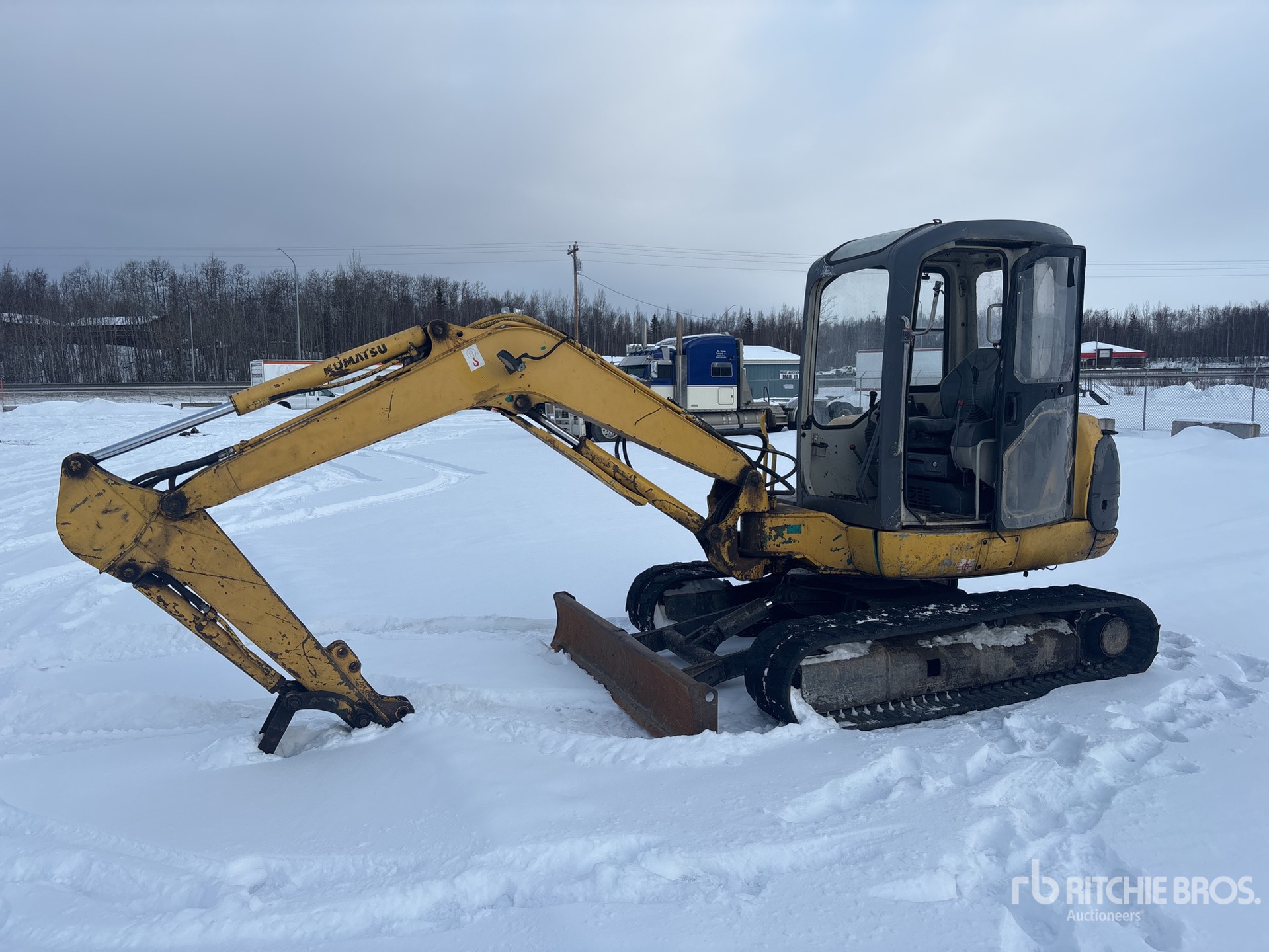 General Appearance with Picture, Left Front Corner