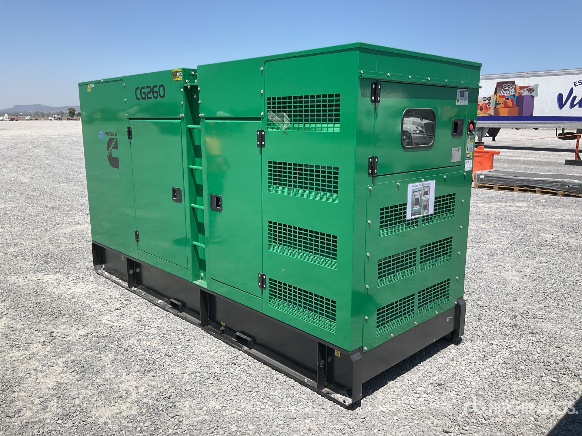 General Appearance with Foto, angolo posteriore sinistro