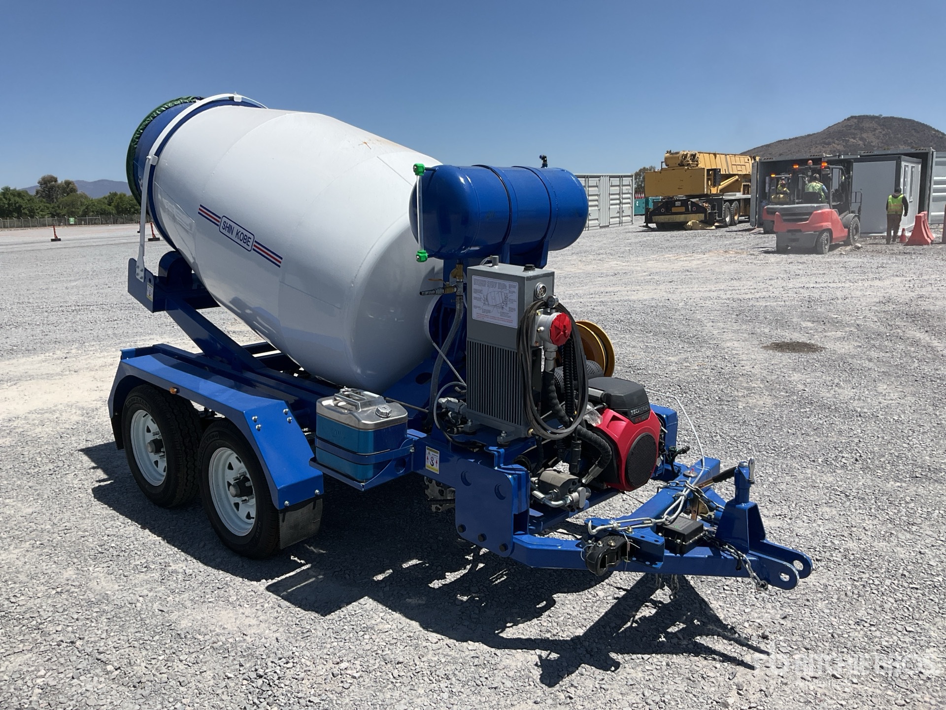 General Appearance with Foto, angolo anteriore destro