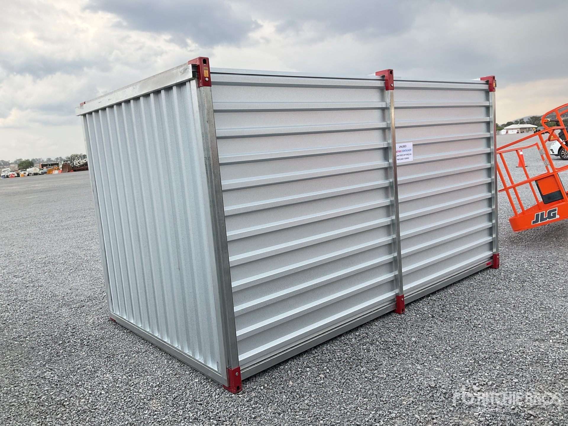 General Appearance with Picture, Right Rear Corner