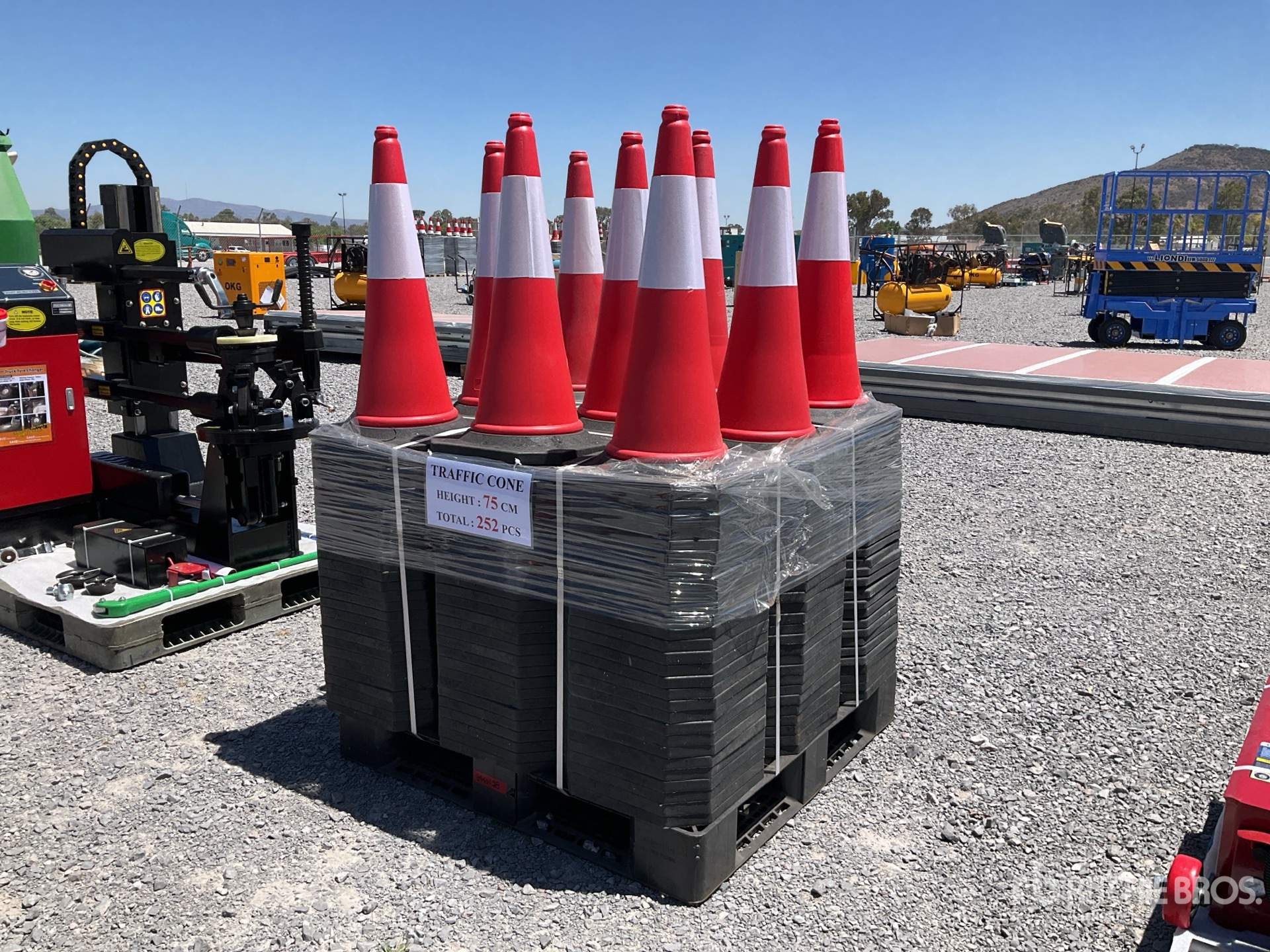 General Appearance with Imagen: esquina trasera izquierda