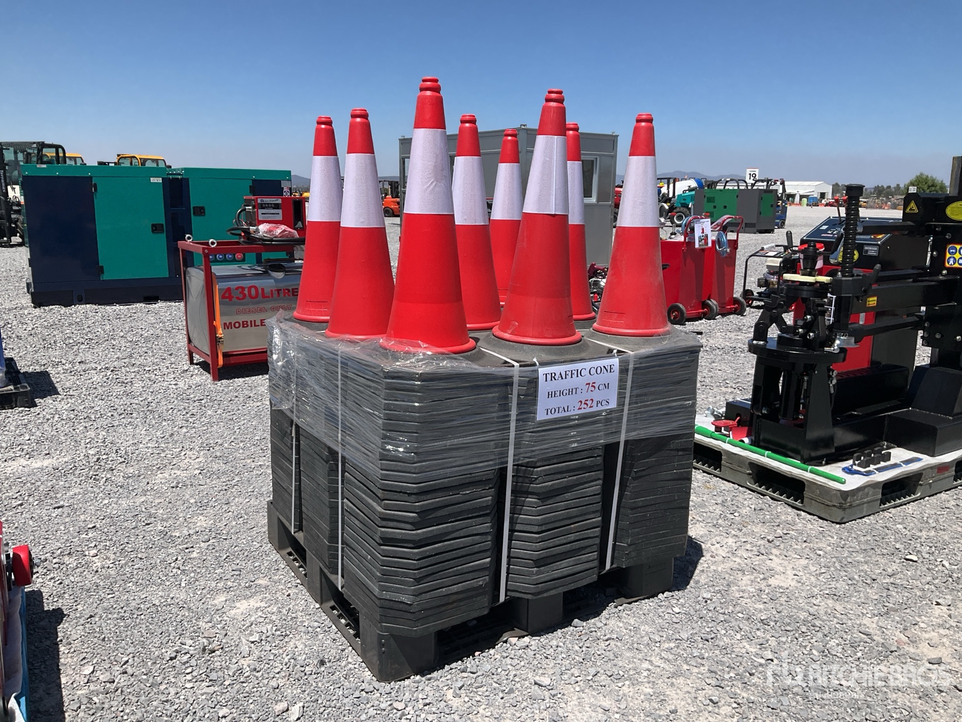 General Appearance with Imagen: esquina trasera derecha