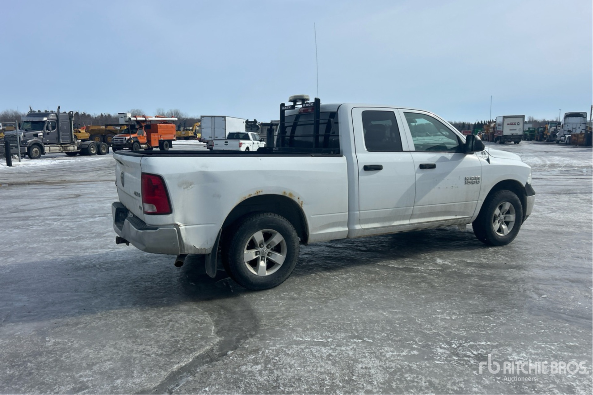 General Appearance with Image, coin arrière droit