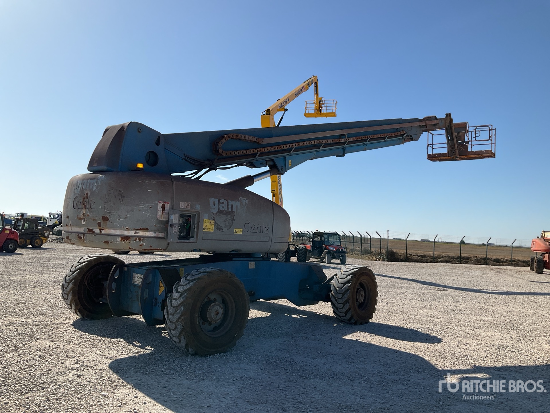 General Appearance with Featured Photo