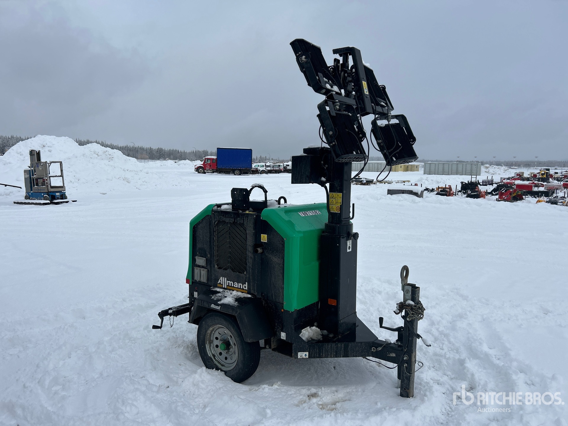 General Appearance with Picture, Right Front Corner