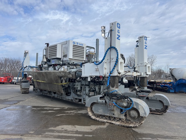 2017 Guntert & Zimmerman S600 Slip Form Paver 2017 Guntert & Zimmerman S600 Slip Form Paver