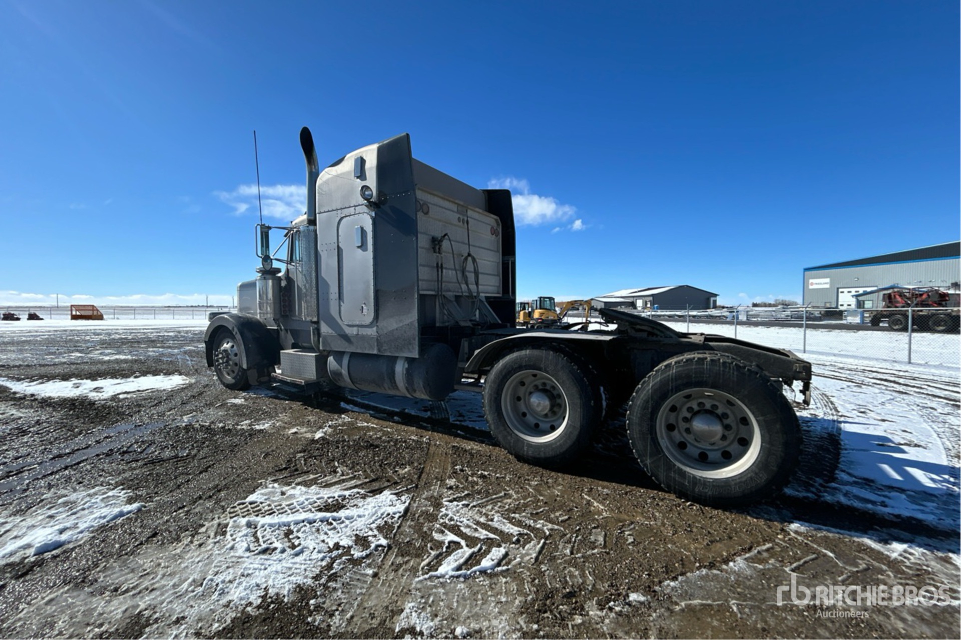 General Appearance with Imagen: esquina trasera izquierda