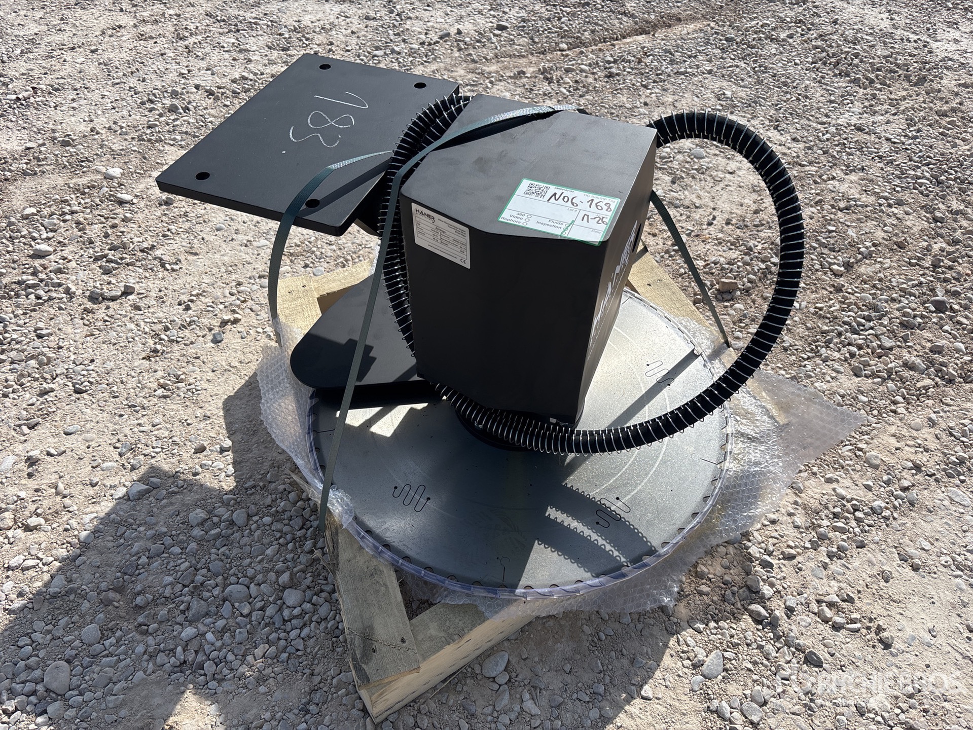 General Appearance with Picture, Left Rear Corner