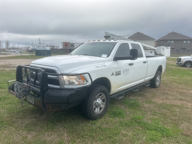 2018 Ram 3500 4x4 Crew Cab Pickup