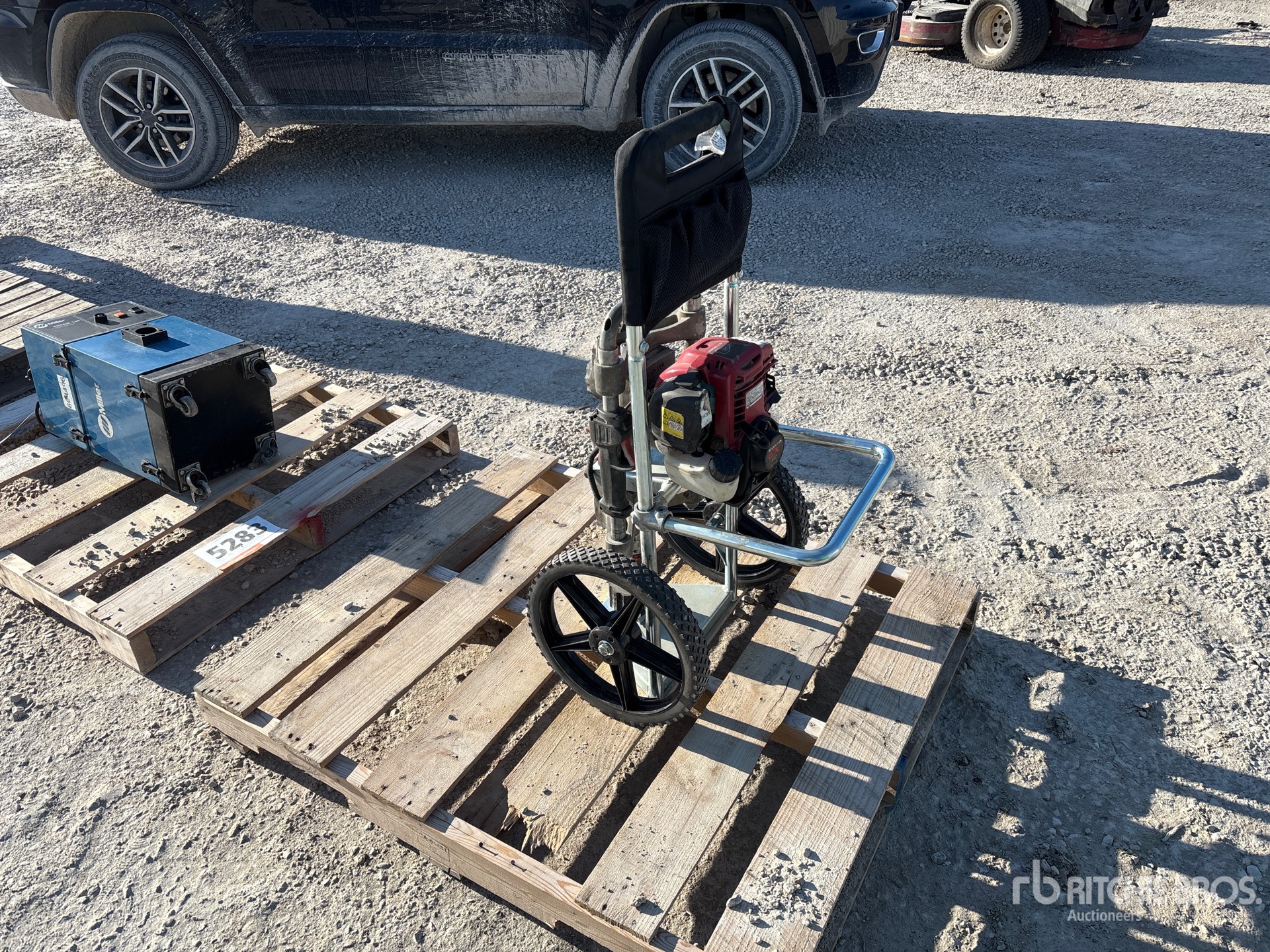 General Appearance with Picture, Right Rear Corner