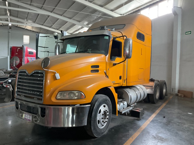 2017 Mack MP8 6x4 T/A Sleeper Truck Tractor
