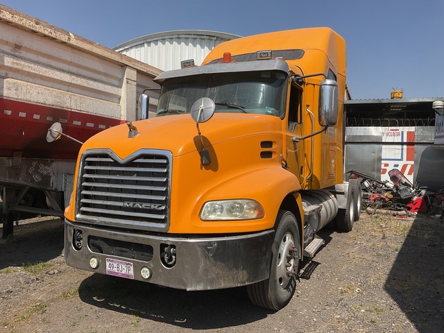 2017 Mack MP8 6x4 T/A Sleeper Truck Tractor (Inoperable)
