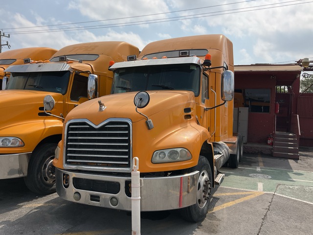 2017 Mack CXU613 6x4 T/A Day Cab Truck Tractor (Inoperable)