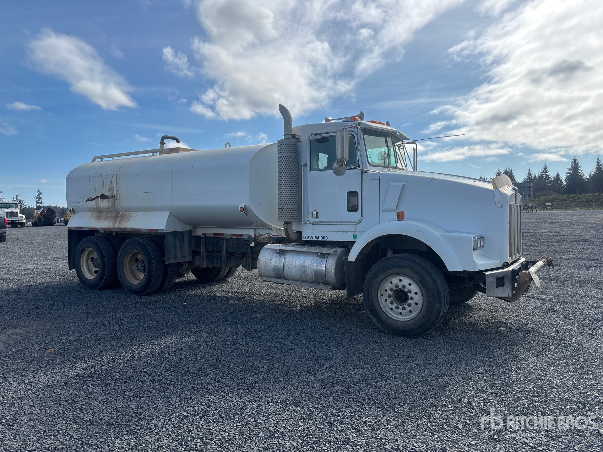 General Appearance with Foto, angolo anteriore destro