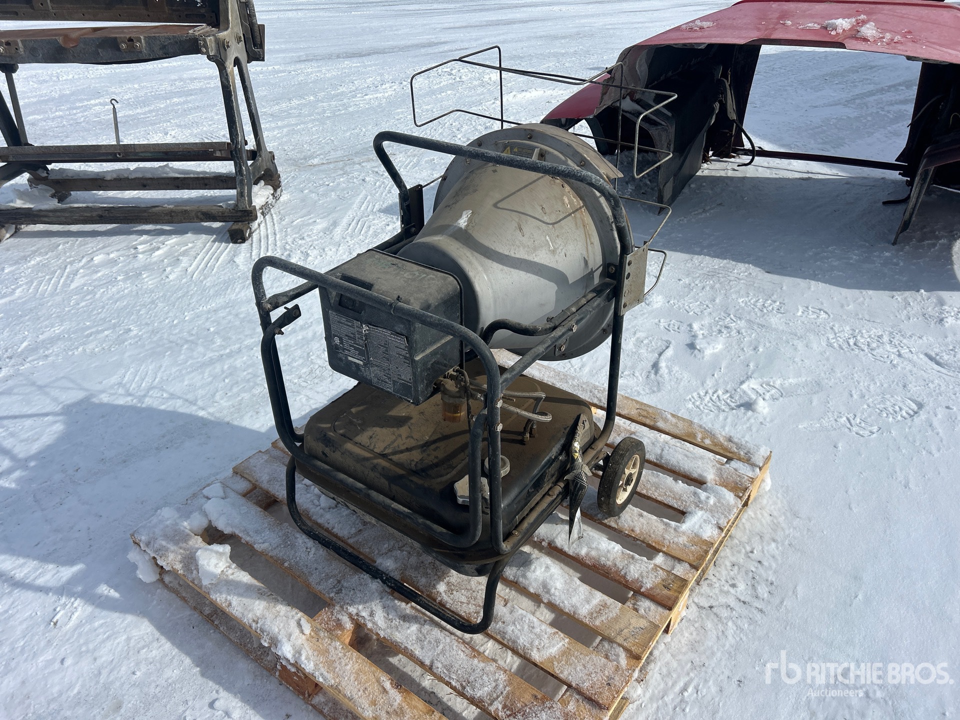 Aspect général with Image, coin arrière droit