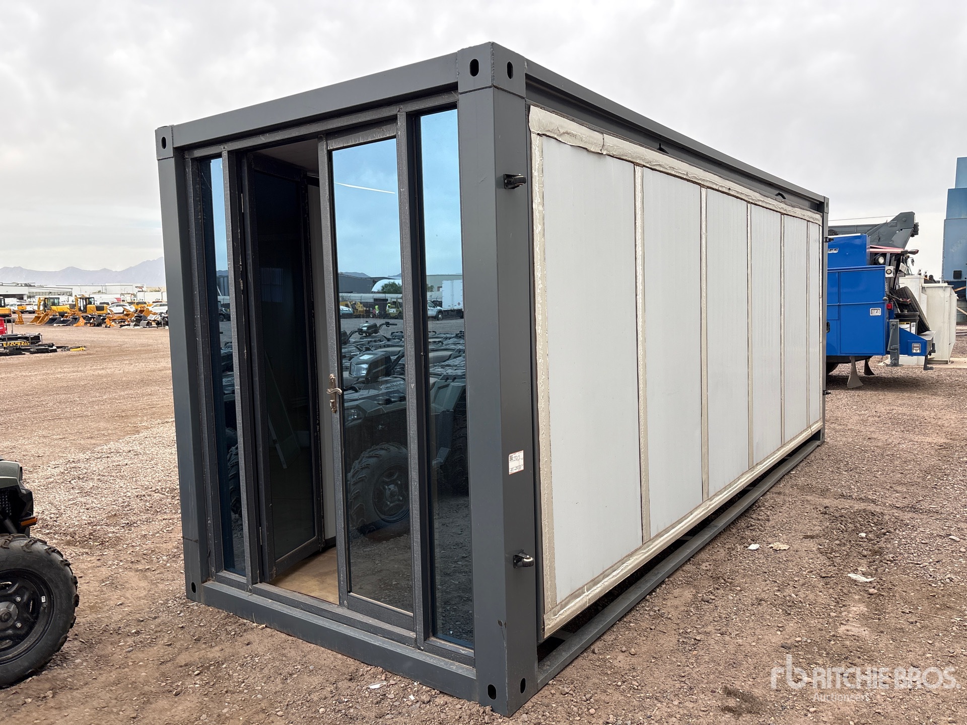 General Appearance with Picture, Left Front Corner