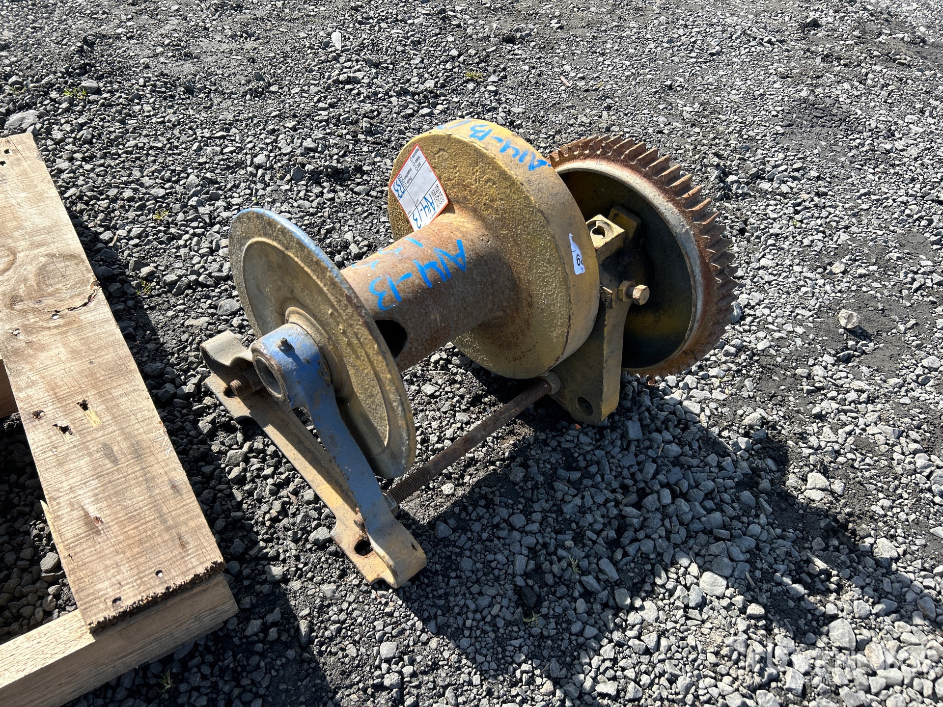 General Appearance with Bild, Ecke hinten rechts