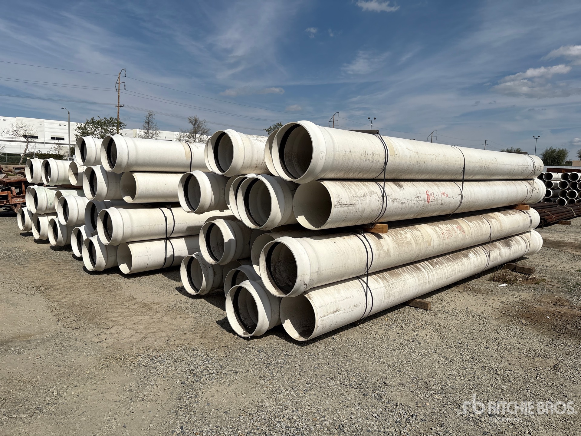 General Appearance with Bild, Ecke vorne links