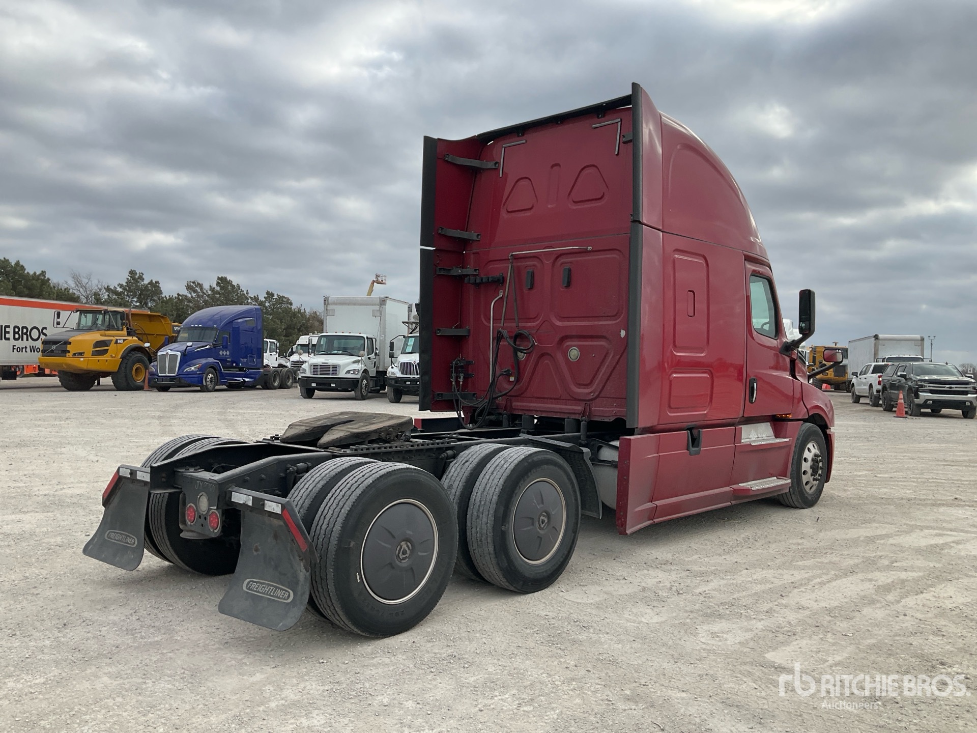 General Appearance with Bild, Ecke hinten rechts