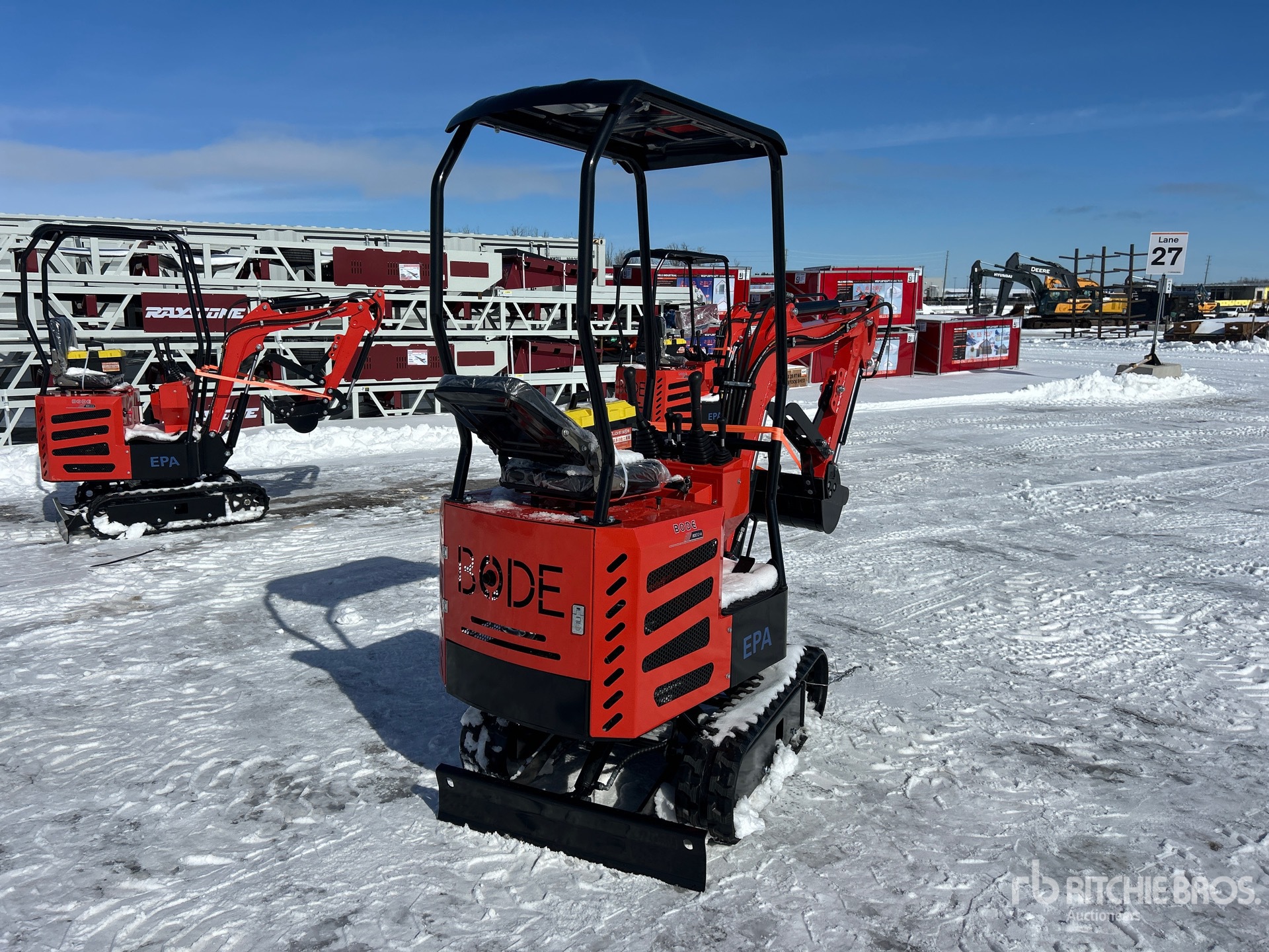 General Appearance with Picture, Right Rear Corner