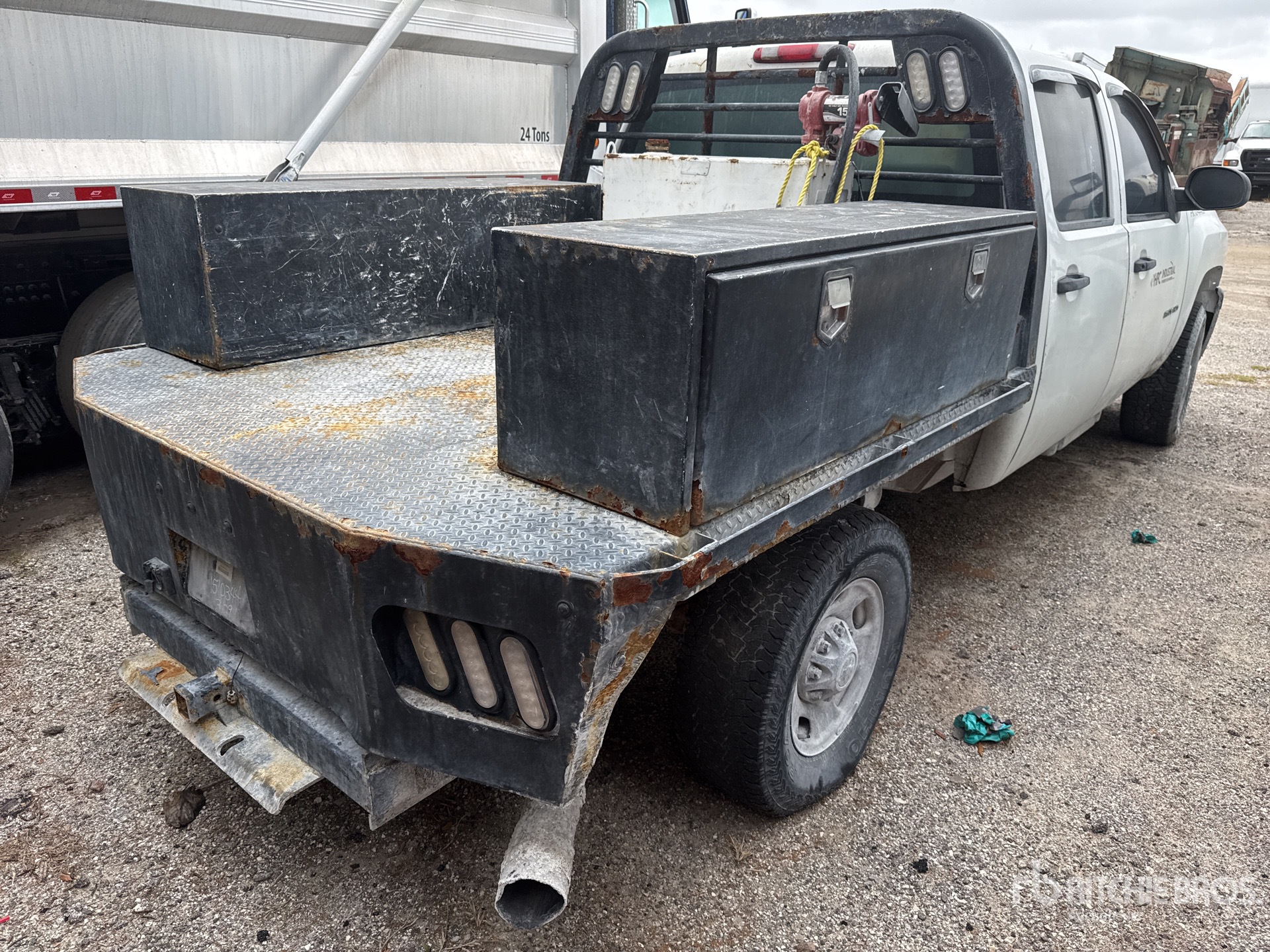 General Appearance with Image, coin arrière droit