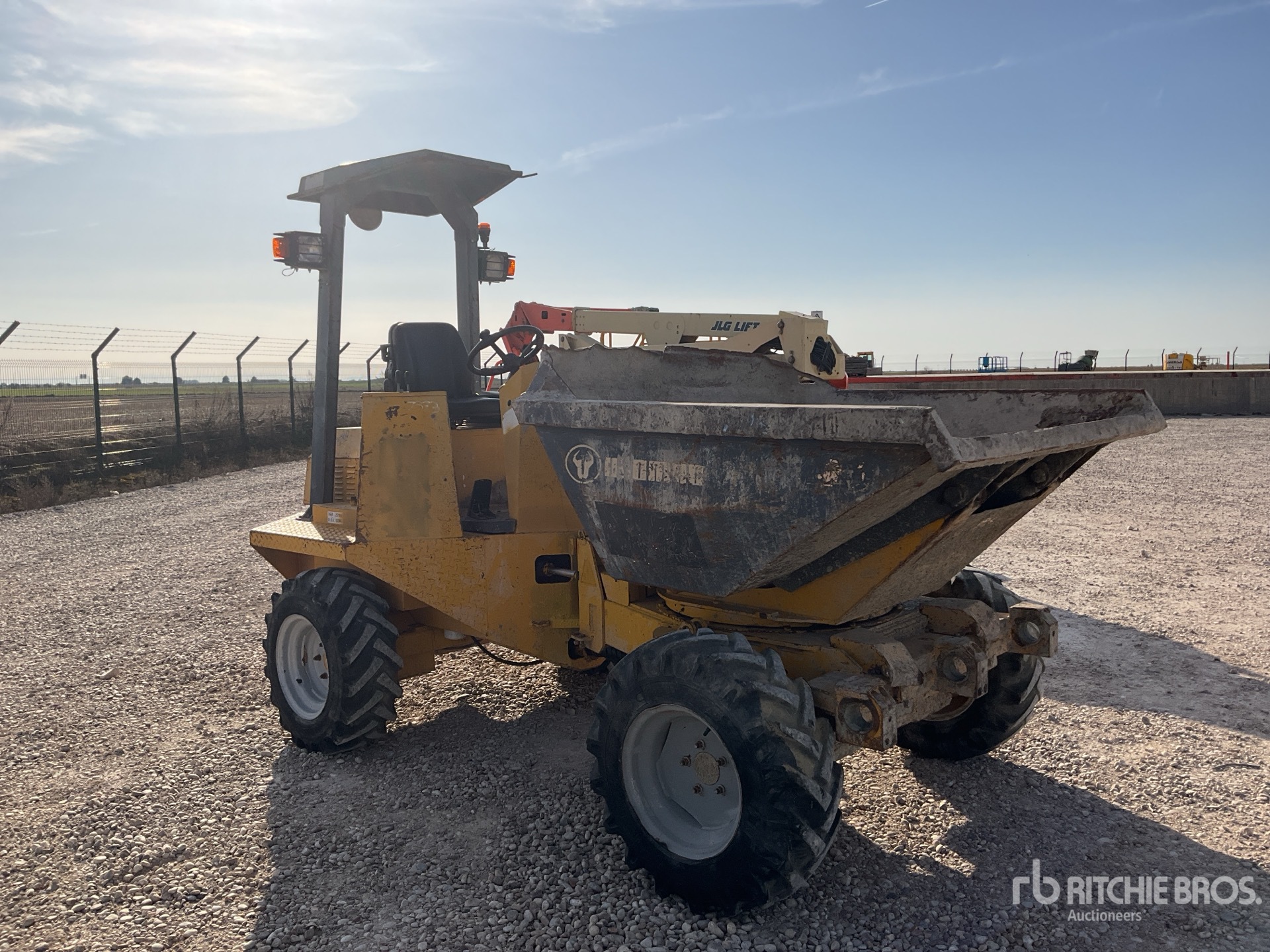 General Appearance with Image, coin avant droit