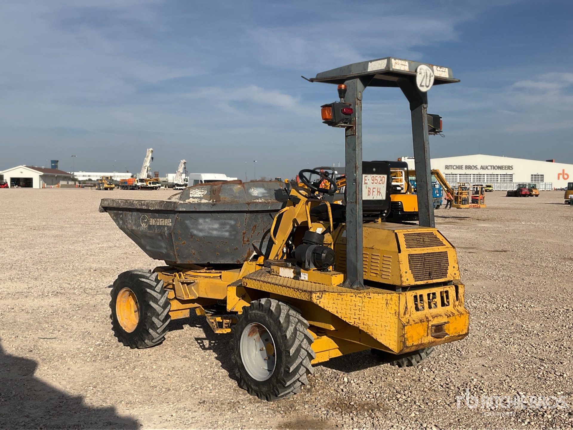 General Appearance with Image, coin arrière gauche