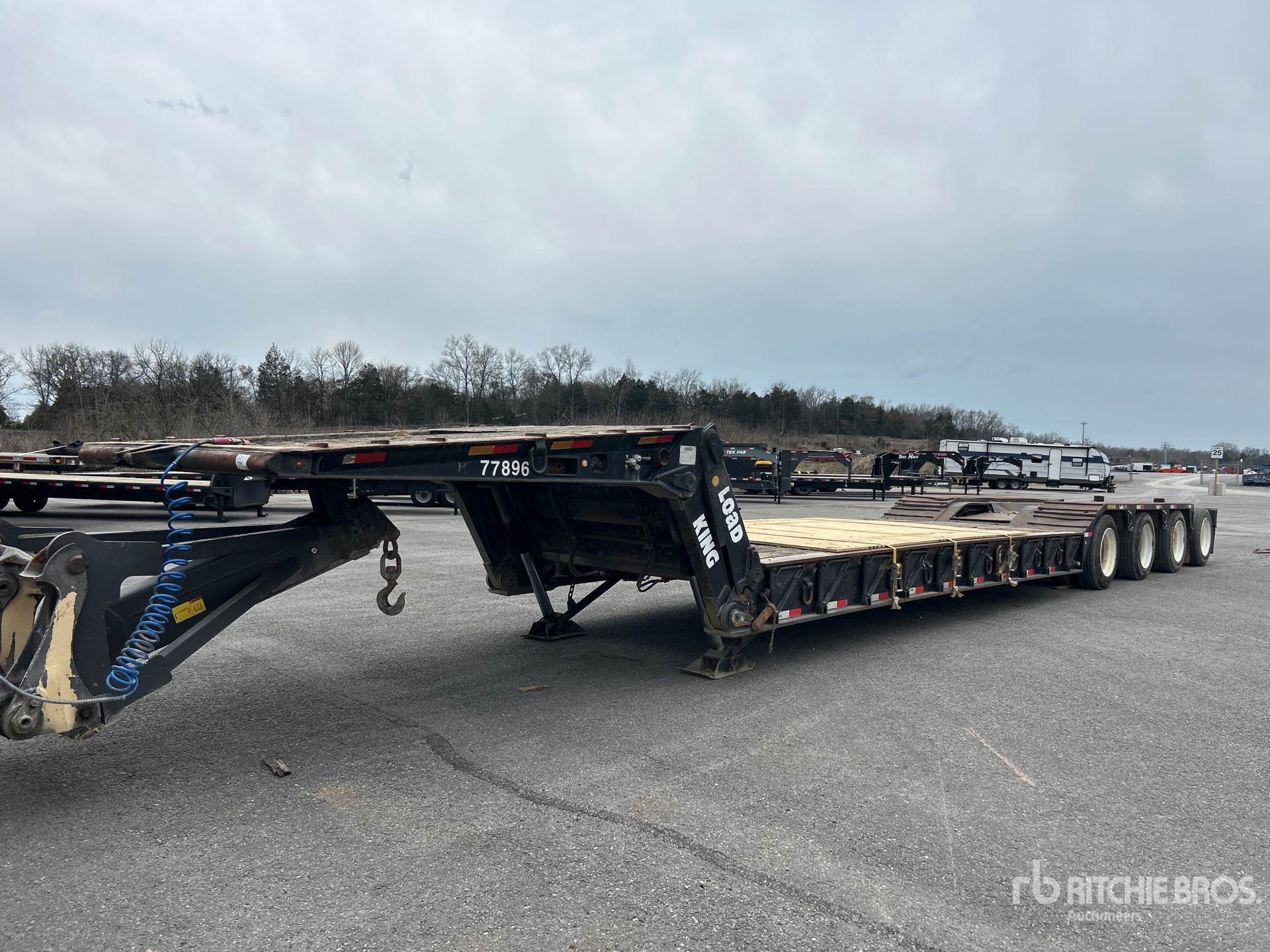 General Appearance with Featured Photo