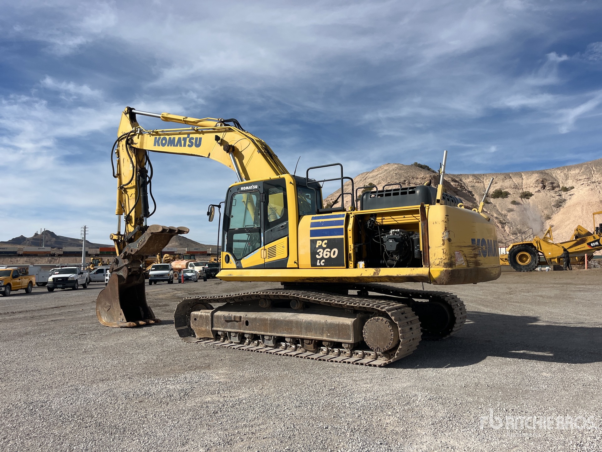 General Appearance with Bild, Ecke hinten links