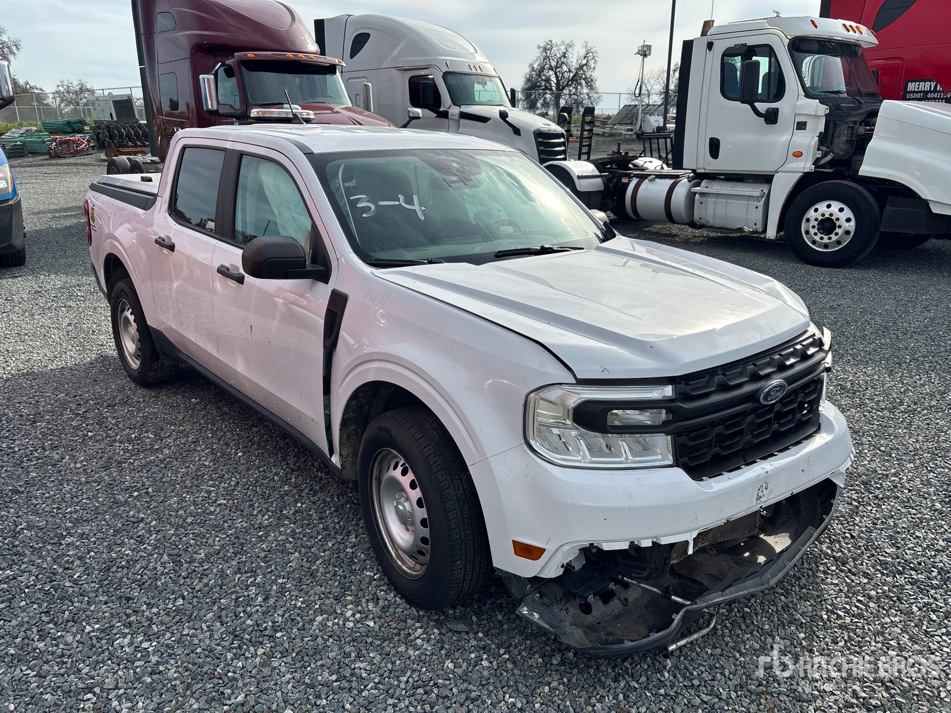 General Appearance with Picture, Right Front Corner